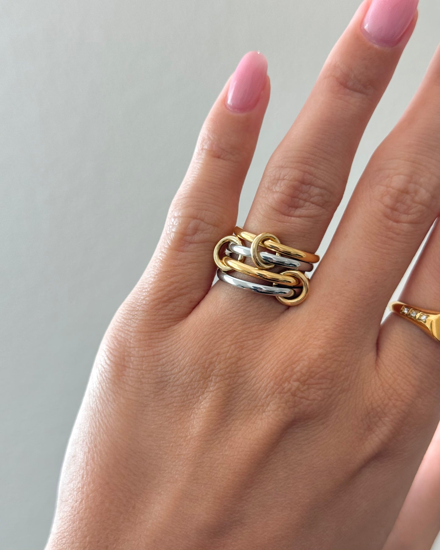 Hudson Ring