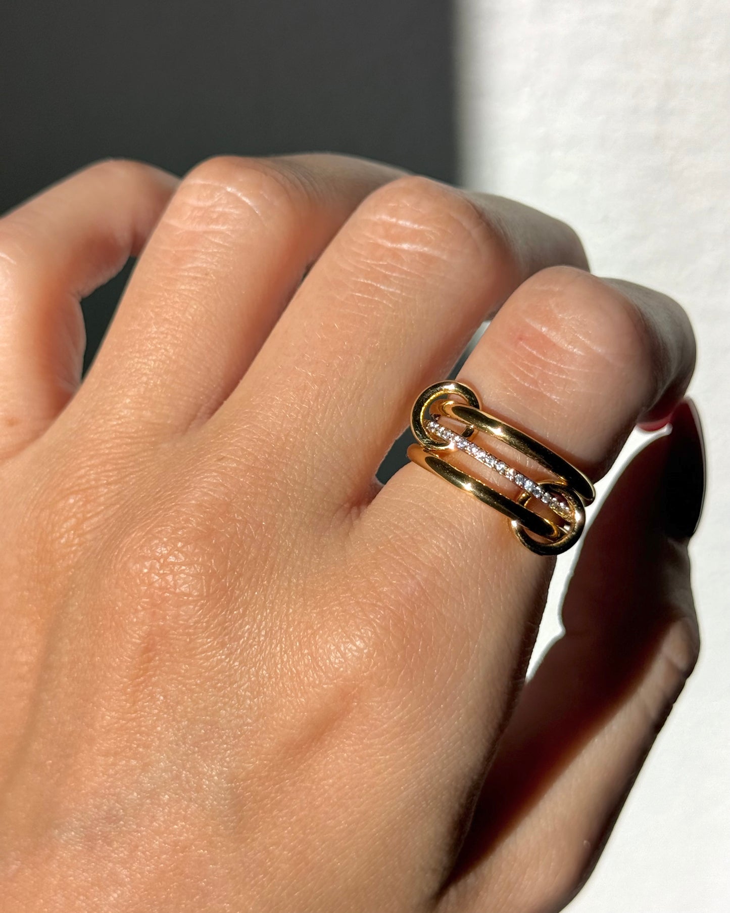 Lana Ring