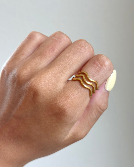 Waverly Ring